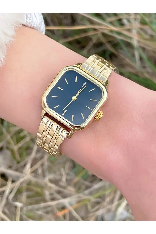 Retro Minimal Square Dial Women’s Watch | Elegant Wrist Watch