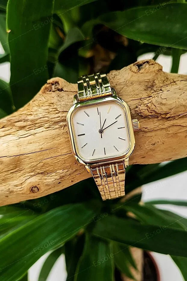 Retro Minimal Square Dial Women’s Watch