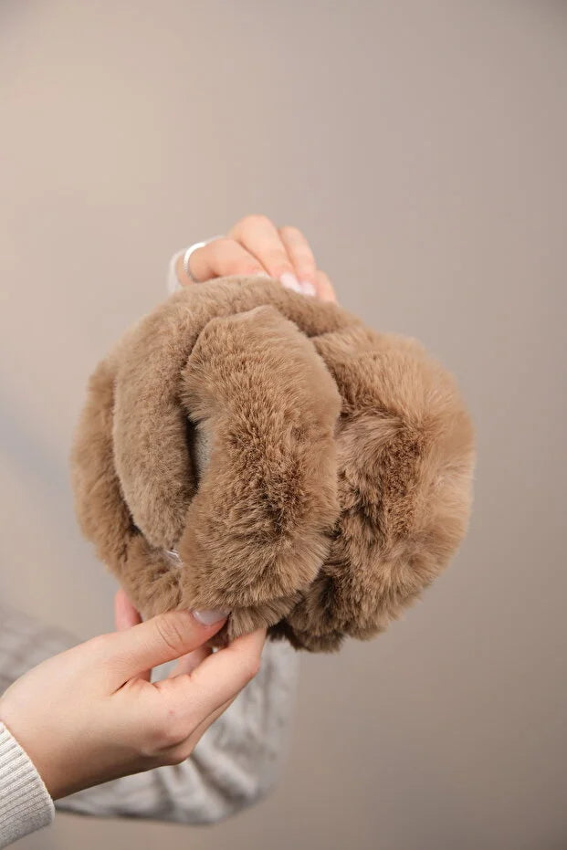 Soft Brown Plush Foldable Earmuffs – Cold Weather Protective Ear Warmers