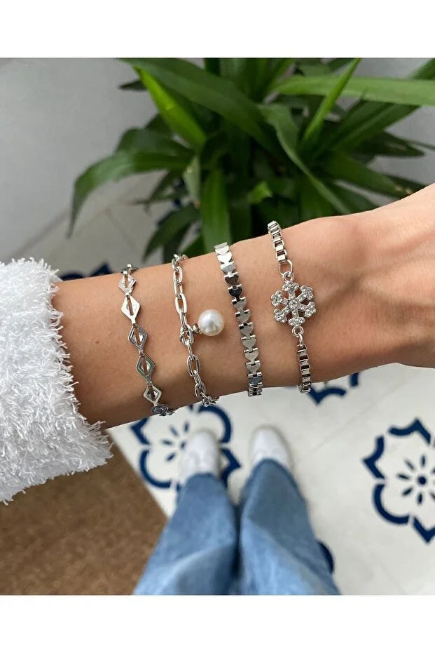Snowflake Layered Bracelet Set Adjustable Four Piece Stackable Elegant Winter Style Fashion Jewelry Gift for Her