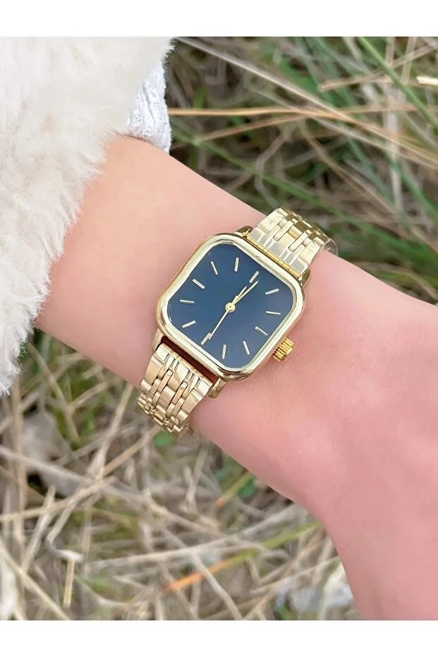 Retro Minimal Square Dial Women’s Watch | Elegant Wrist Watch