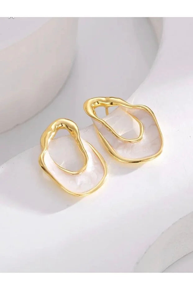 Asymmetric Plaid Enamel Gold Tone Earrings for Women Modern Stylish Jewelry