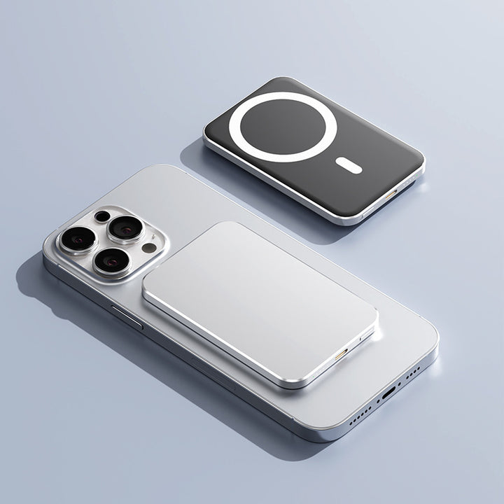 C17 Guld Powerbank med magnetisk trådlös snabbladdning och kompakt skal