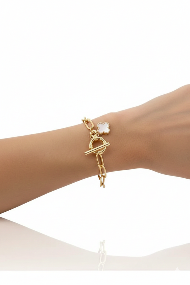 Mother of Pearl Clover Bracelet Layered Elegant Minimal Minimalist Fashion Jewelry Gift for Her