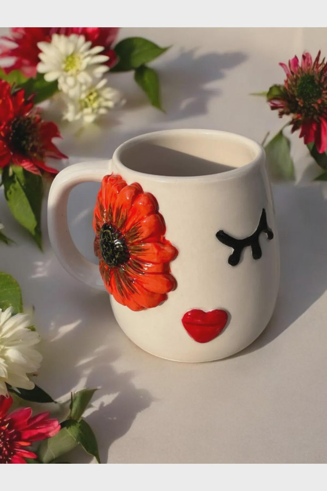 Set of 2 Handmade Embossed Flower Face Mugs 400ml for Unique Coffee Experience - Teleplus embossed flower face handmade